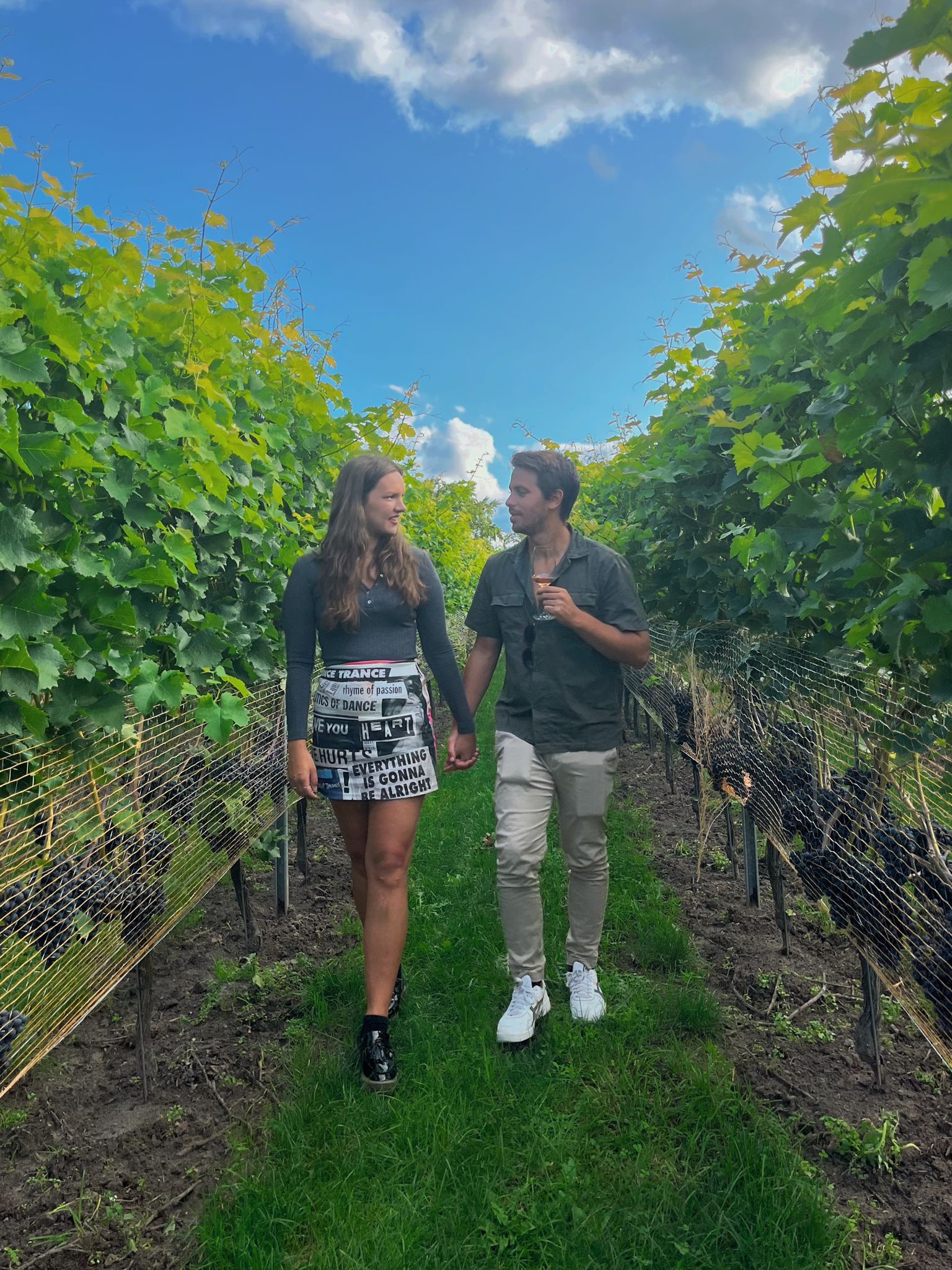 00001122-PHOTO-2023-08-26-12-48-16